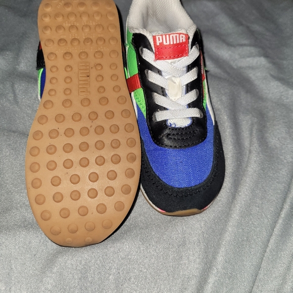 Kids pumas - Picture 3 of 4